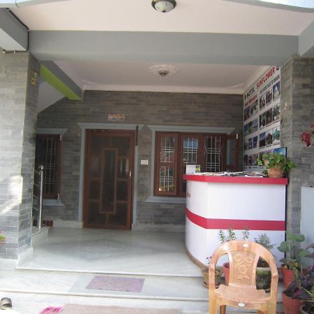 Hotel Sunflower Pokhara Exterior photo