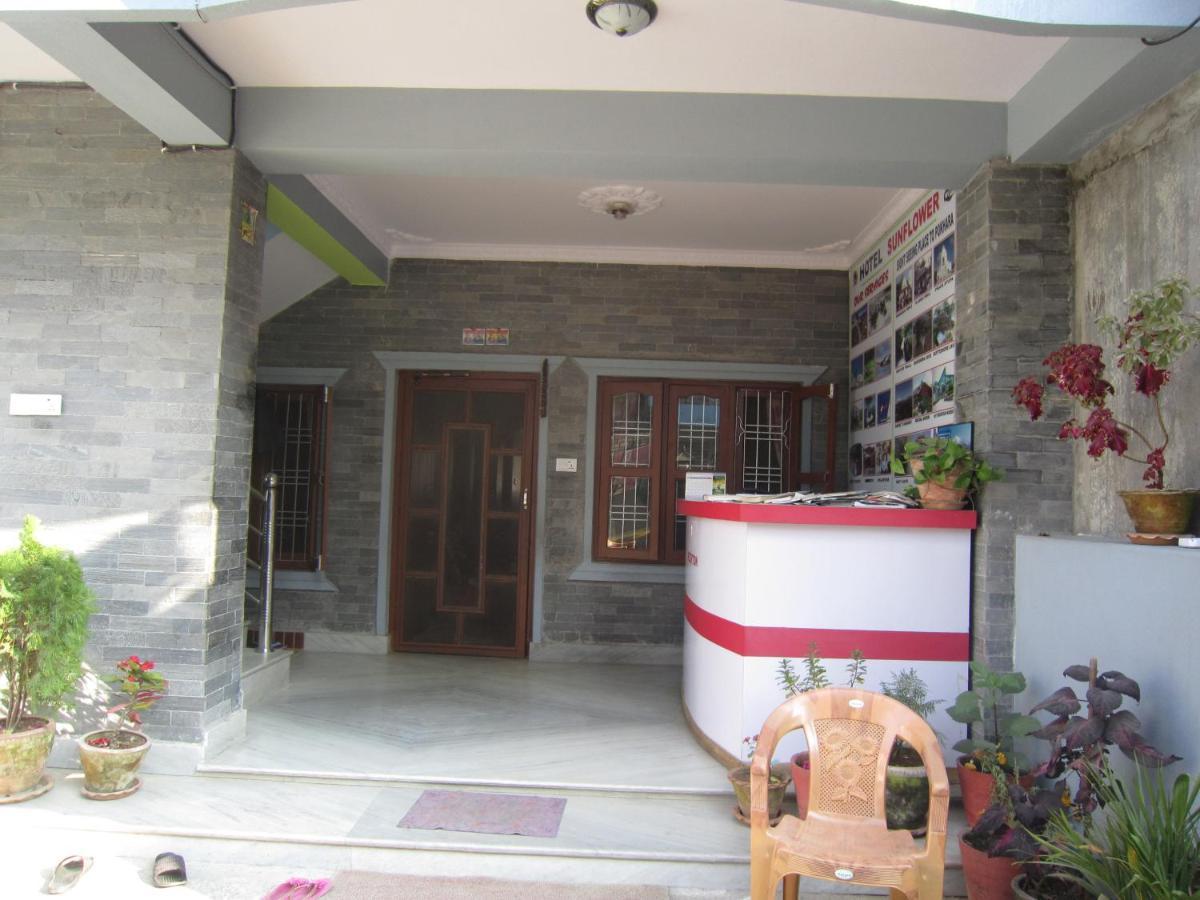 Hotel Sunflower Pokhara Exterior photo